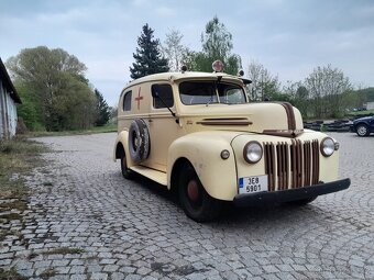 sanitní vůz Ford 79C, rok výroby 1947 - 3