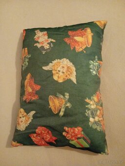 3 polštáře - s paměťovou pěnou, anatomicky a detský - 3