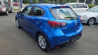 Mazda 2 1,5i - 3