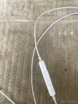 Apple sluchátka nové - 3