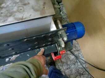 Olepovačka hran+frézka na hrany. - 3