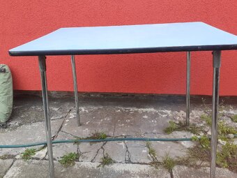 Kempinkový stůl - 3