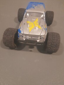 Auto na dálkové ovládání - 3