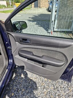 Prodej auto Ford fokus2 - 3