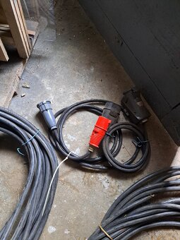Kabely na 380V - 3