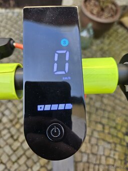 Xiaomi Scooter Light 4 2nd Gen - 3