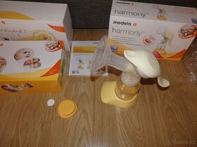 Ruční odsávačka mateřského mléka MEDELA harmony light - 3