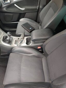 Ford S-MAX - 3