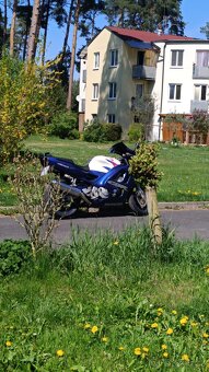 Honda CBR 600F - 3