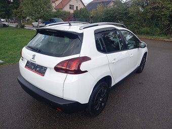 Peugeot 2008, 1.2 PureTech-digiklima-ČR-nehavarované - 3