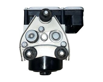 ABS 7P0907379B 7P0614517G VW Touareg 7L facelift r.v. 2011 - 3