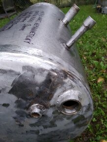 Nerezová nádrž objem +/-215 L - 3