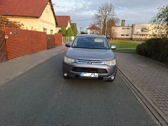 Mitsubishi Outlander 2.0 I benzín 110kw LPG Mivec - 3
