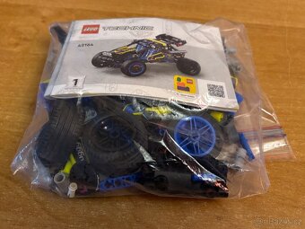 LEGO TECHNIC 42164 Off-Road Race Buggy - 3