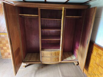 Historický nábytek - 3