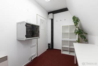 Pronájem kanceláře 12m² - 3