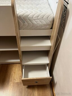 Dětská vyvýšená postel se stolem - 90x200 - 3