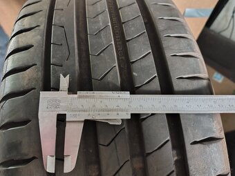 Skoro nové Continental 225/45/18 - 3