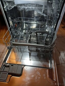 Myčka AEG , šíře 60cm,12sad , po Servisu - 3