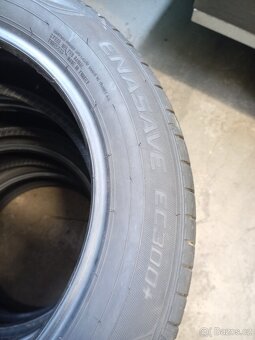 PNEU DUNLOP 215/60 R17 96H - 3