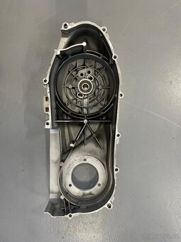 Piaggio Vespa Primavera/Sprint 125 - kryt variátoru - 3