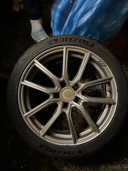 Alu kola aez r18 112x5 - 3