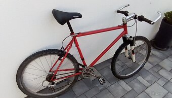 Author 4130 - 3