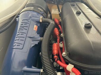 Vodní skůtr Yamaha 1200GP/160koní, bez vozíku - 3