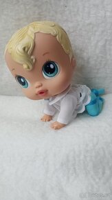 VOLNÉ panenky od HASBRO - 3