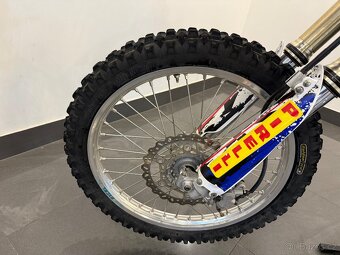 Yamaha yzf 250 - 3