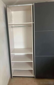 DOVOZ MOŽNÝ tabulová šatní skříň - 3