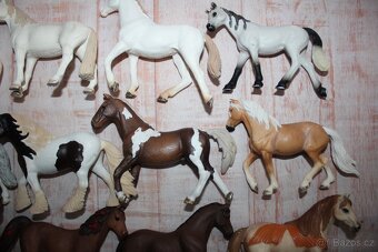 Figurky koní Schleich 4 - 3