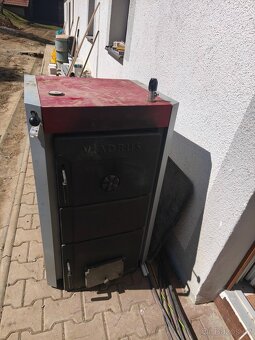 Litinový kotel Viadrus, tuhá paliva, dohoda o ceně možná - 3