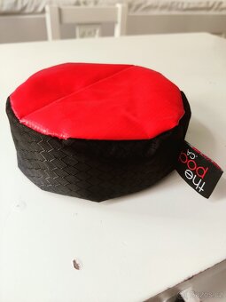 The Red Pot - 3