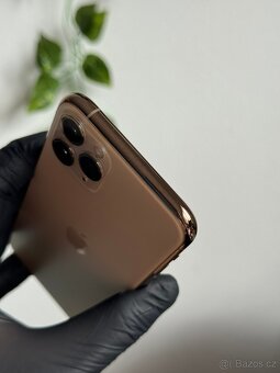 iPhone 11 Pro 256GB zlatý - 100% baterie - 3