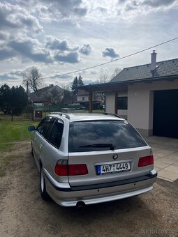 BMW e39 528i - 3