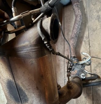 DPF filtr částic 1K0131723K BLS 1.9TDI 77KW Škoda Octavia 2 - 3