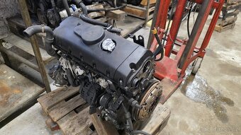 VW T5 2,5 tdi 96kw - holý motor BNZ - 3