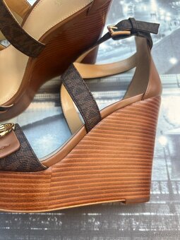 Michael Kors boty - 3
