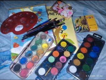 Školní potřeby - 3