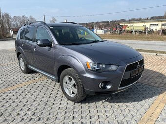 Mitsubishi Outlander 2.2 D r.v.2011 - 3