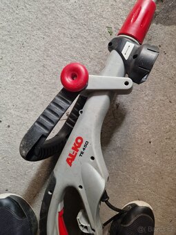 Prodám elektickou vyžínačku - 3