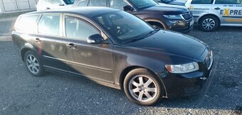 Volvo V50 - 3