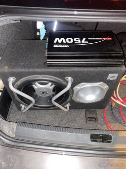 Sabwoofer - 3