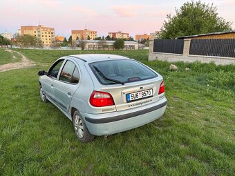 Renault Megane, 1,4-16V-70KW- 2 x Kola - 3
