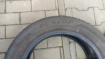 Dunlop Sport blu 205/55 R16 91V 4x5mm - 3