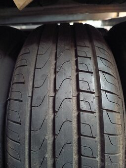 205/60/16 96V Pirelli P7 - 3