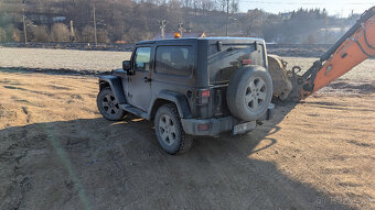 Jeep Wrangler Sahara 3 dveř. 2012 - 3