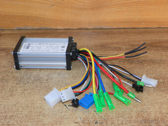 Univerzální řídící jednotka pro elektrokolo BLDC 24-36V - 3