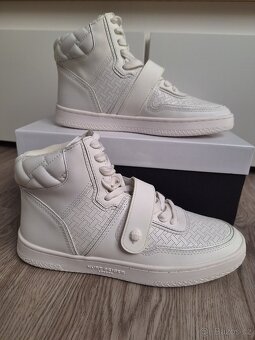 Nove kozene kotnikove tenisky Kurt Geiger 38 - 3
